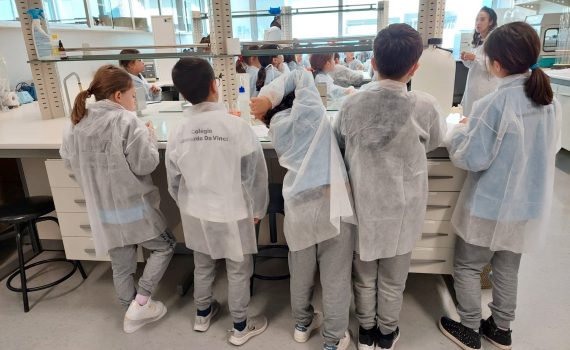 pequenos cientistas